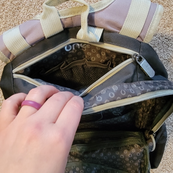 doTERRA 2016 backpack - Picture 3 of 7